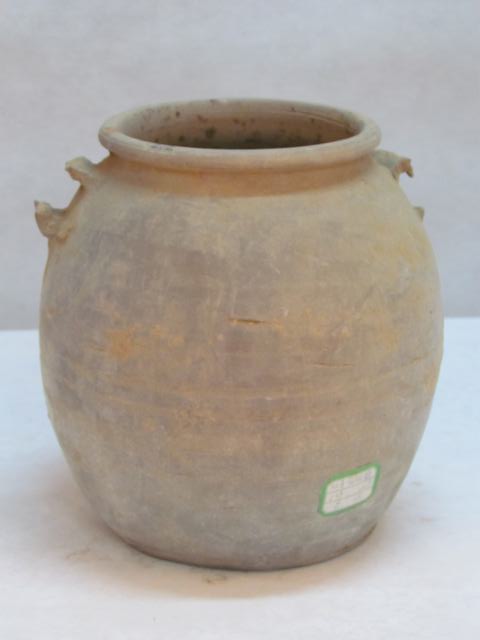 名称:双耳灰陶罐(0252) 等级:三级 年代:宋代 来源:华池县博物馆 尺寸